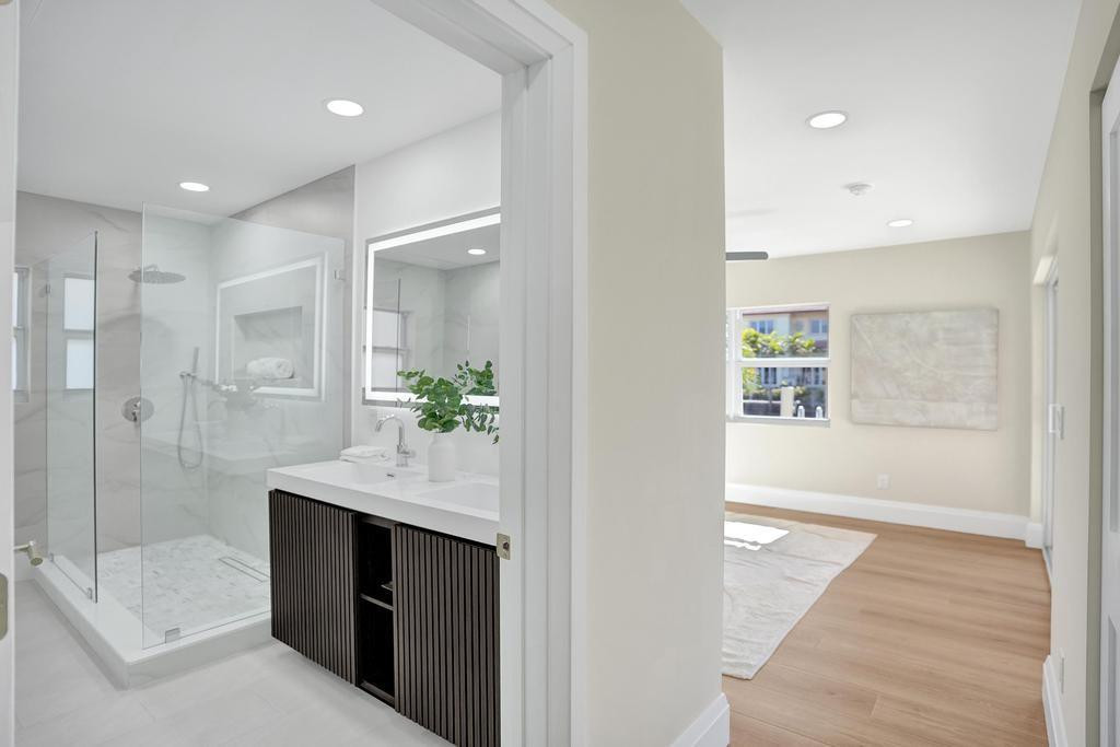 COVE 2ND SEC - Residential