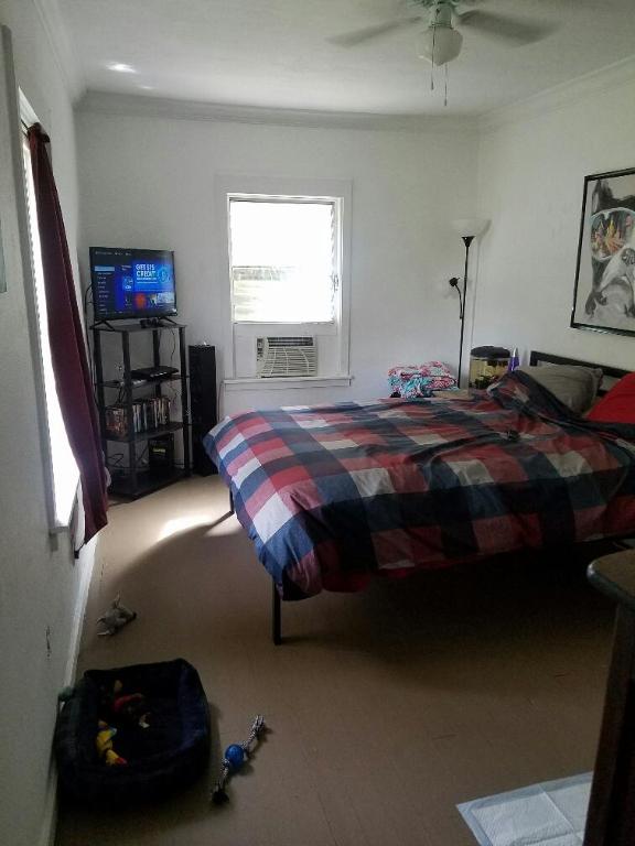 LAKE WORTH TOWN OF - Residential Income