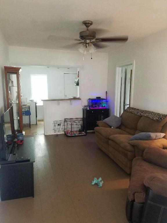 LAKE WORTH TOWN OF - Residential Income