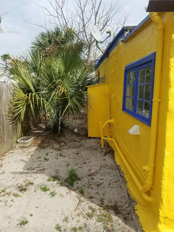 LAKE WORTH TOWN OF - Residential Income