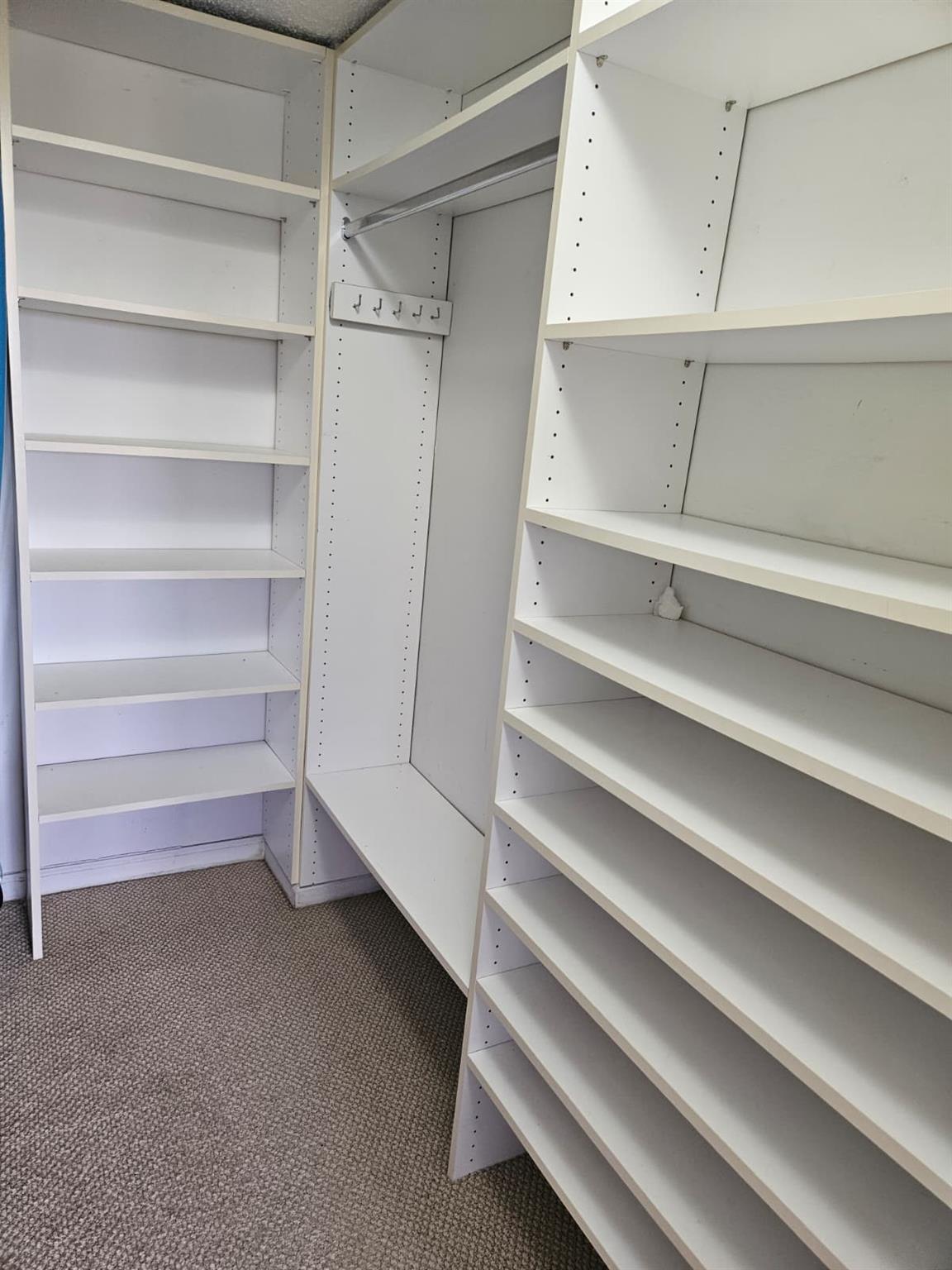 Jacaranda Heights - Residential