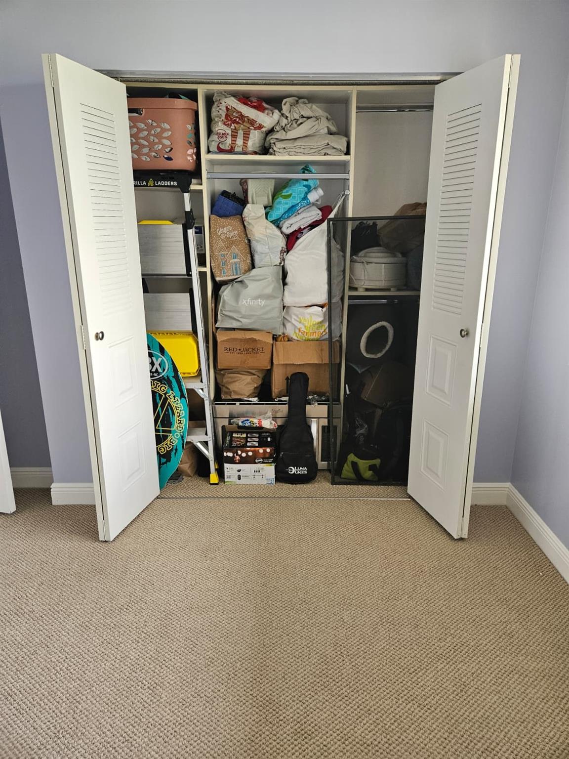 Jacaranda Heights - Residential