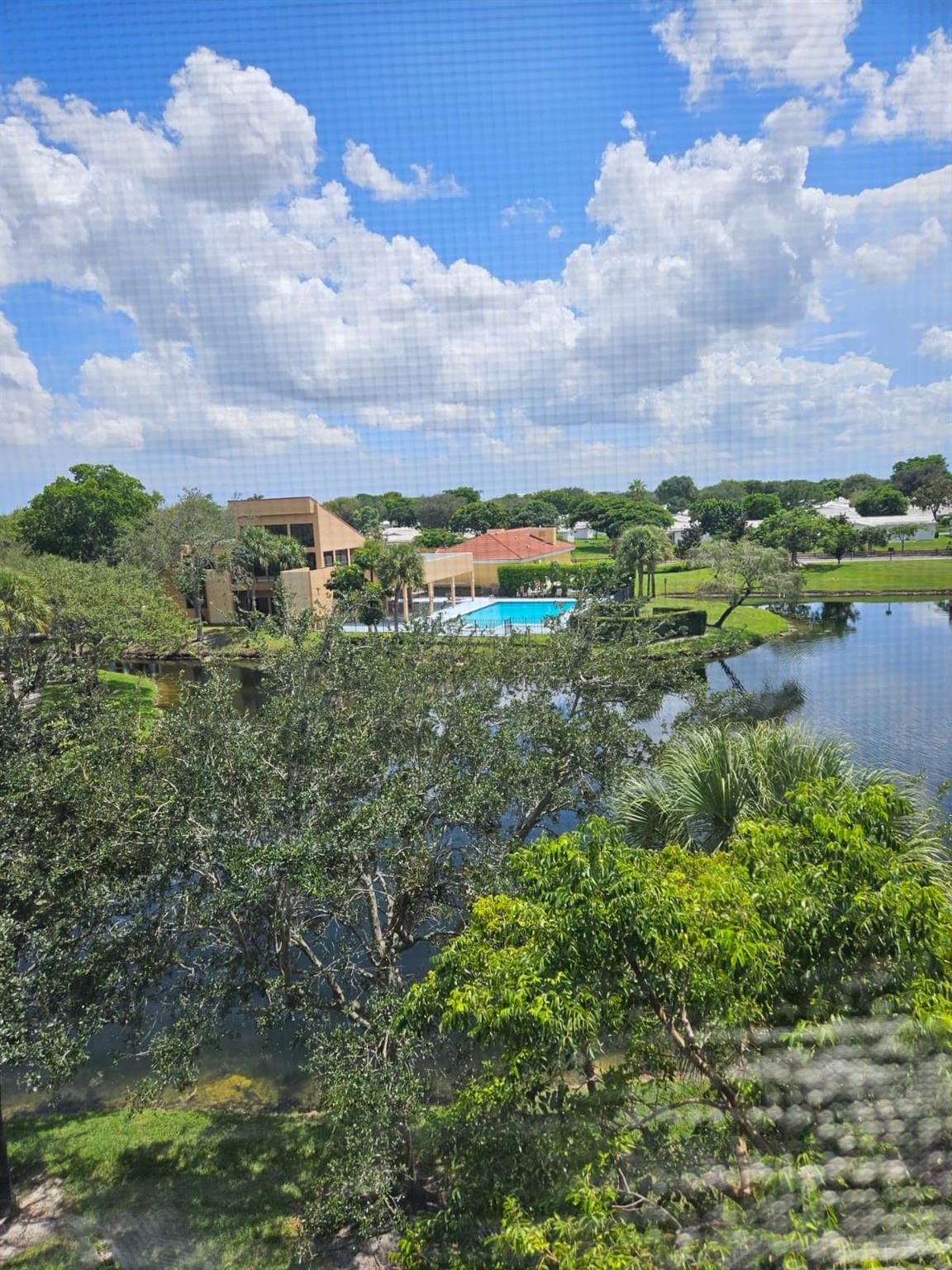 Jacaranda Heights - Residential