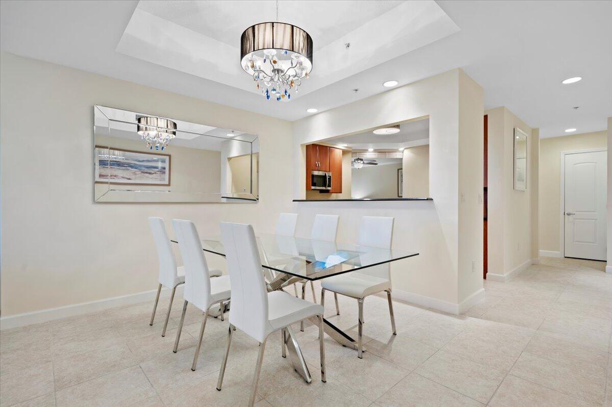 View photos, virtual tours, details... 801 S Olive Avenue 601