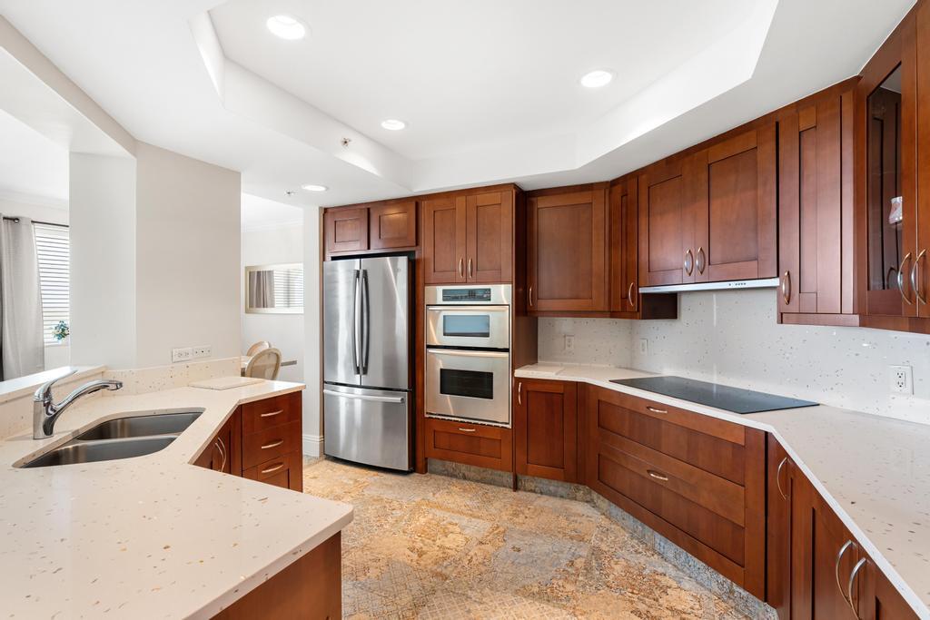 LANDMARK AT THE GARDENS CONDO - Residential