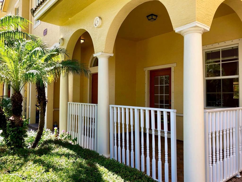 Photo of 127 Seagrape Drive #102, Jupiter, FL 33458 (MLS # R10884733)