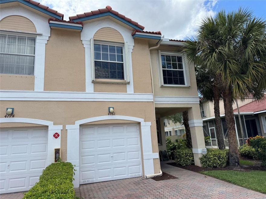 Pelican Pointe townhome, gated community. NEW ROOF (2024). 4/2.5 townhome with one car garage, specious home (1850 Sf) conner unit with extra windows, unit in good condition, all bedroom located at 2nd floor. Family room. living room, Dinner area. Granite kitchen. SS kitchen appliances. full size washer and dryer, laundry room on 2nd floor. Good size master suite, the best Coral spring schools district. Wow, Brand new roof, new exterior paint coming soon. community pool. HOA application and approval need before move in. (2 weeks).