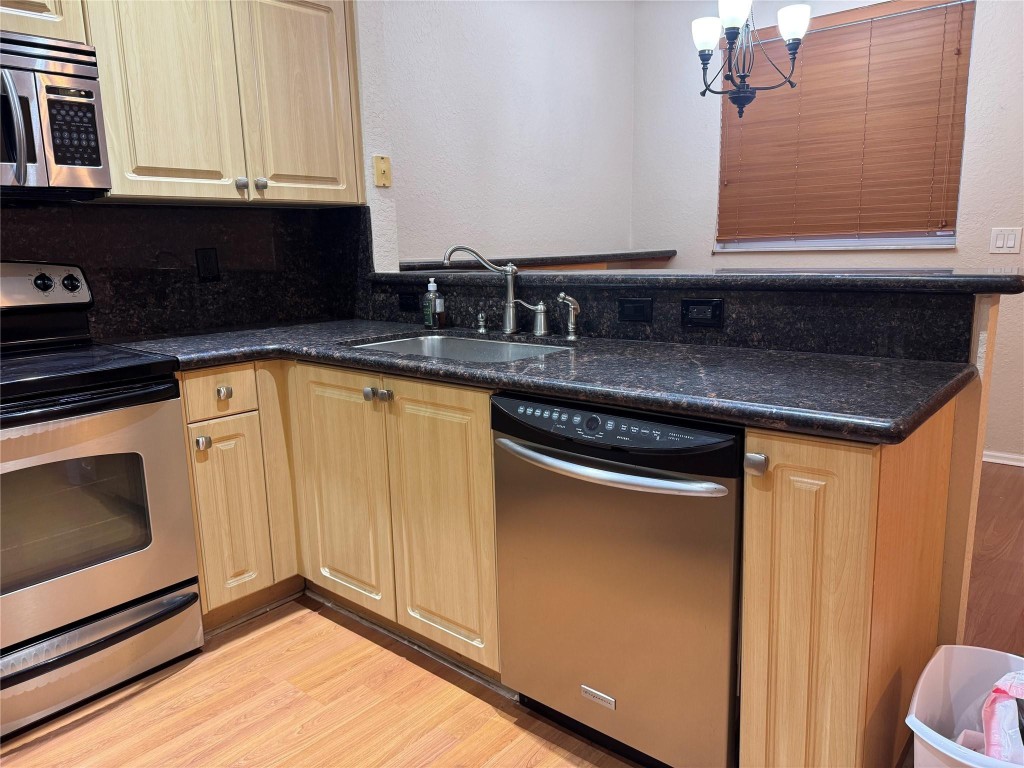 pelican point townhome - Residential