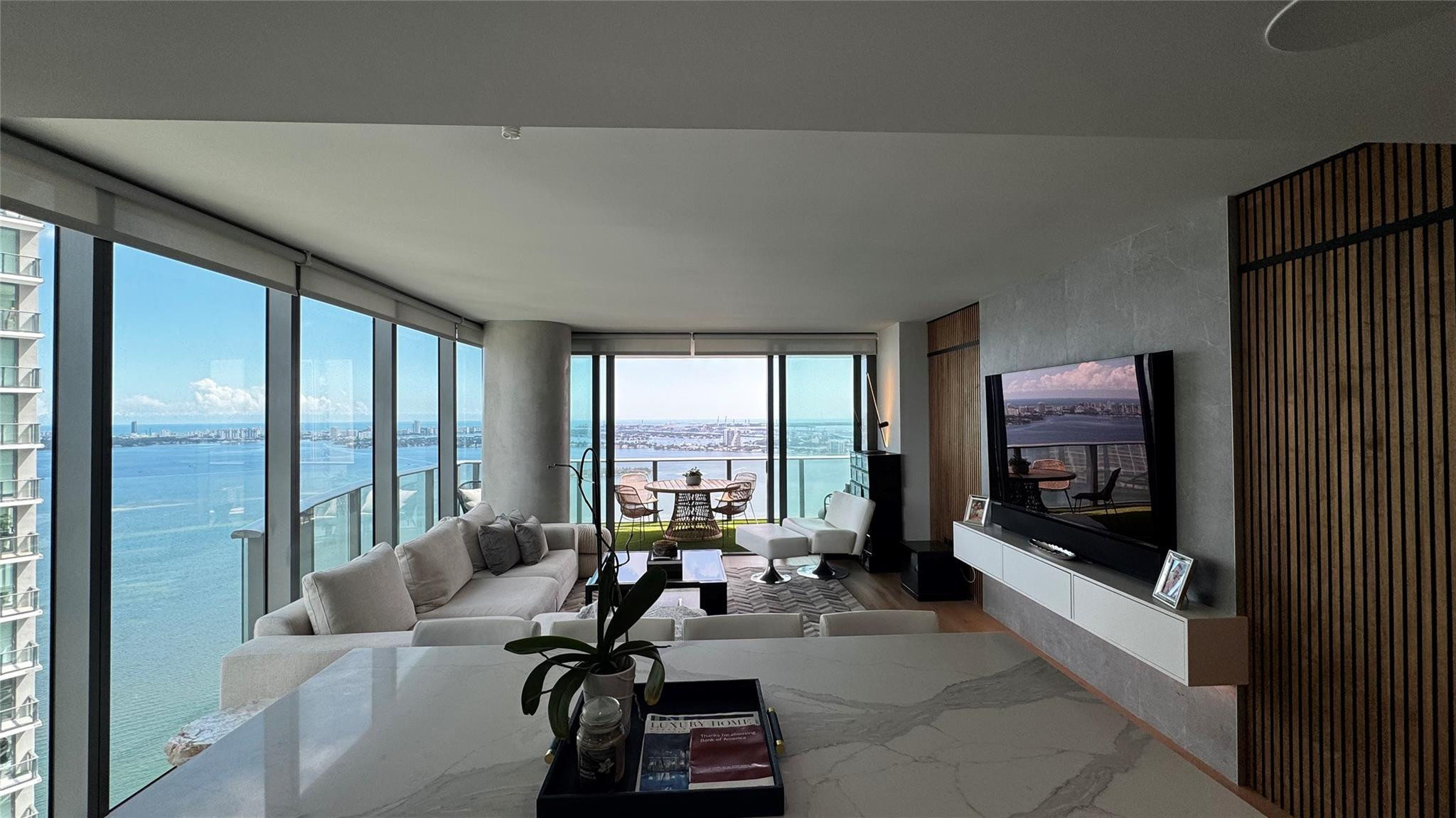 PARAISO BAY - Residential