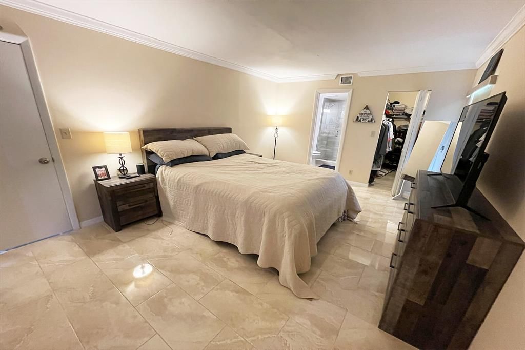 Photo of 6515 Chasewood Drive #B, Jupiter, FL 33458 (MLS # R10723054)