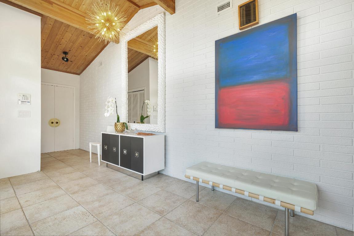 2015 Notre Dame Drive