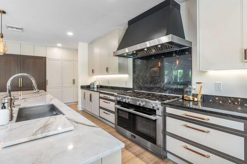 COVENTRY IN THE GROVE - Residential