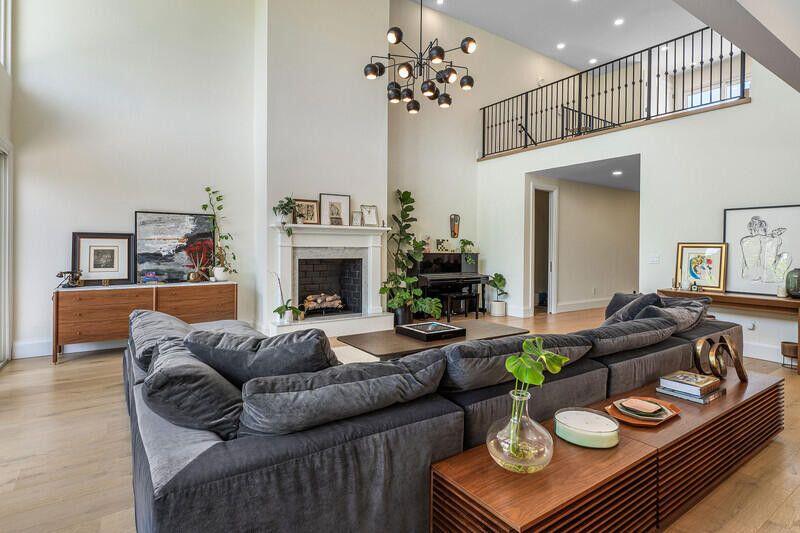 COVENTRY IN THE GROVE - Residential