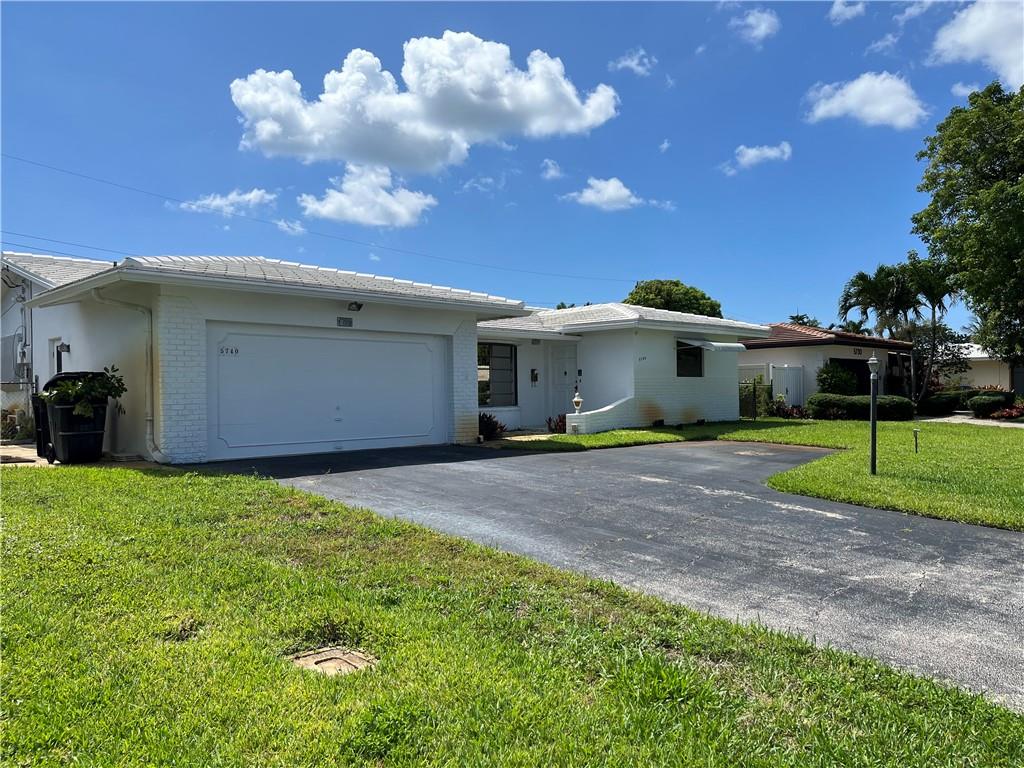 Colonial Ridge 62-41 B - Residential