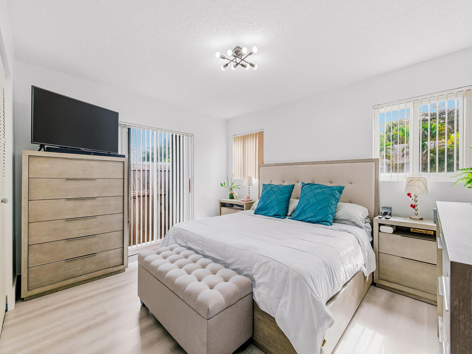 10381 SW 205th Terrace