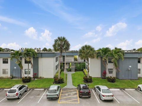 Photo of 566 Piedmont L, Delray Beach, FL 33484 (MLS # B26019951)