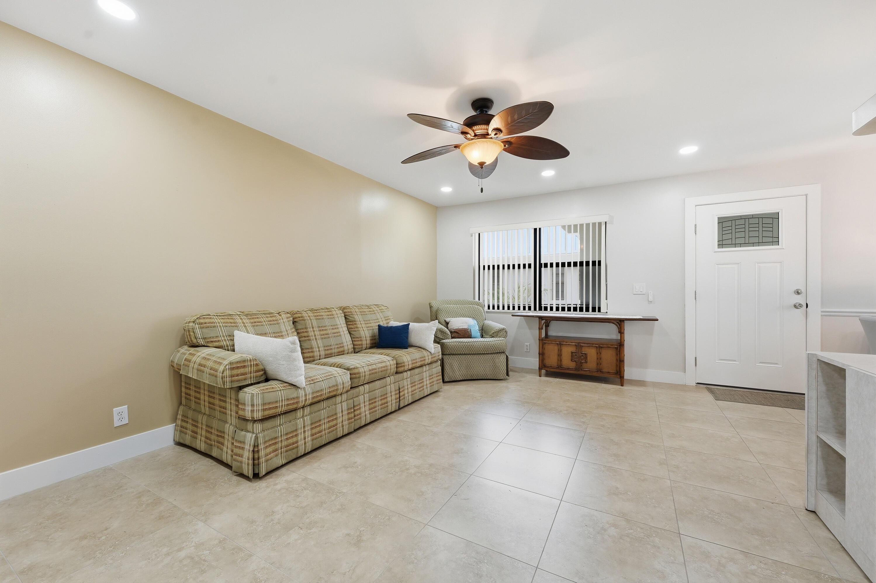 KINGS POINT PIEDMONT CONDOS - Residential