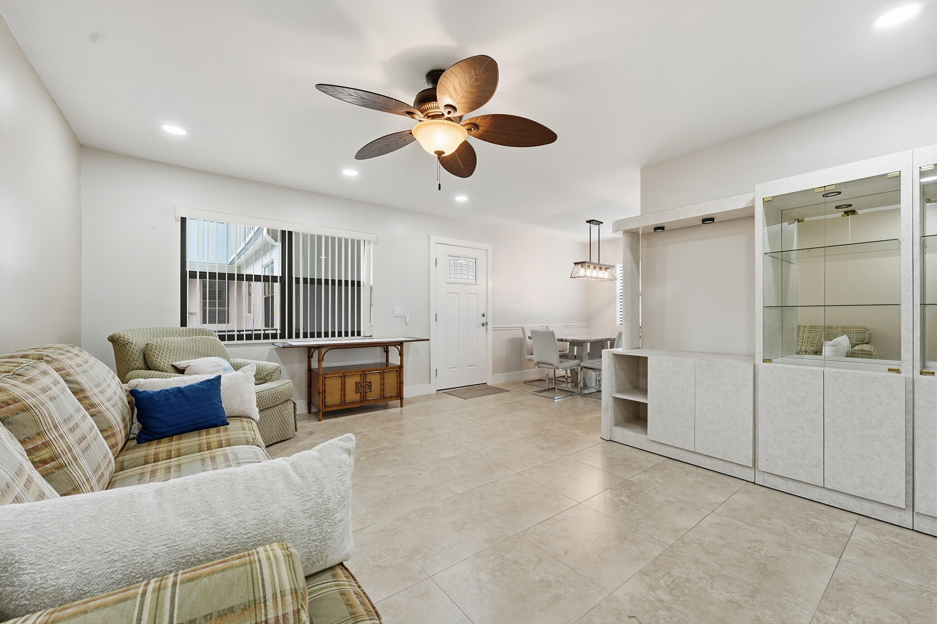 KINGS POINT PIEDMONT CONDOS - Residential