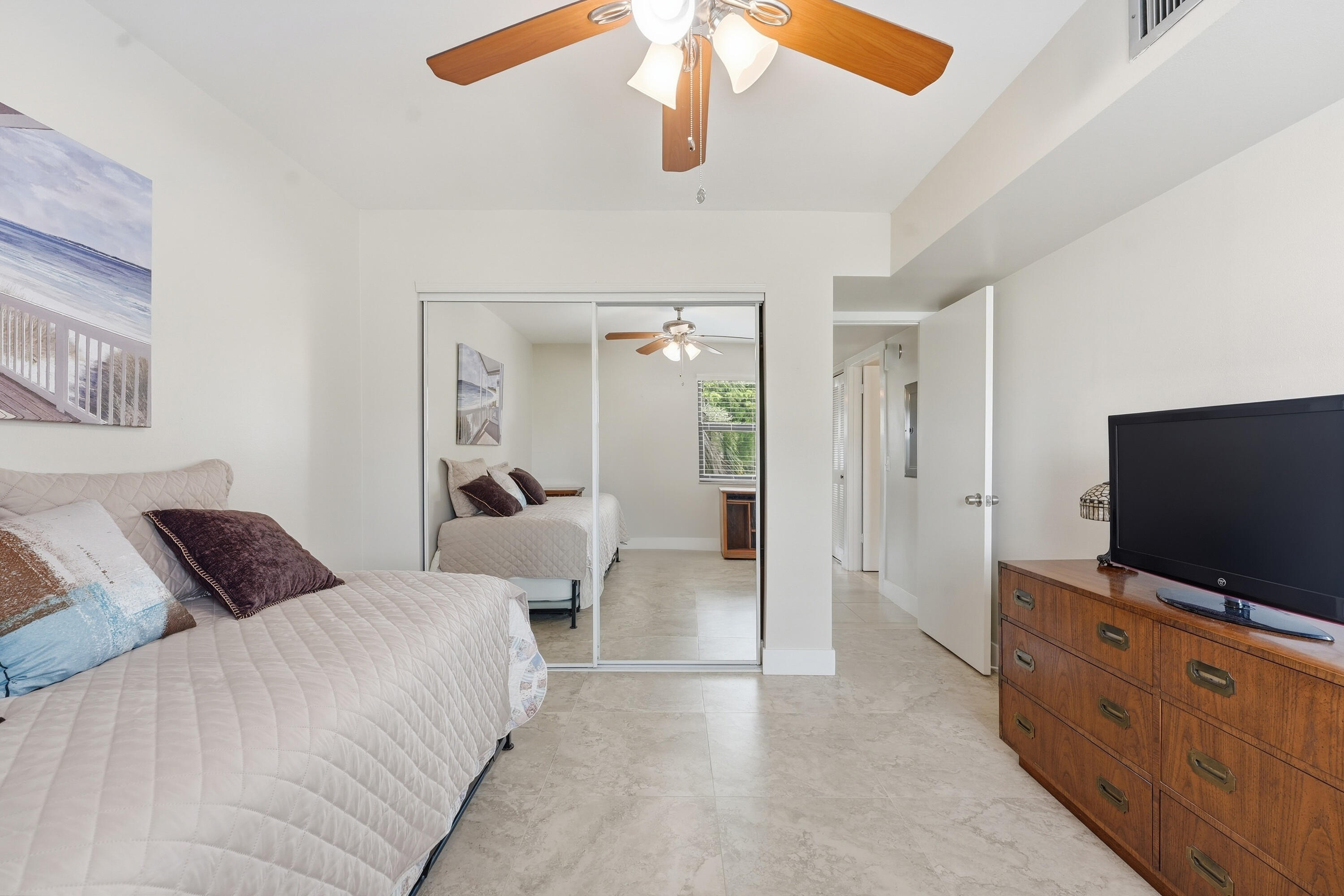 KINGS POINT PIEDMONT CONDOS - Residential