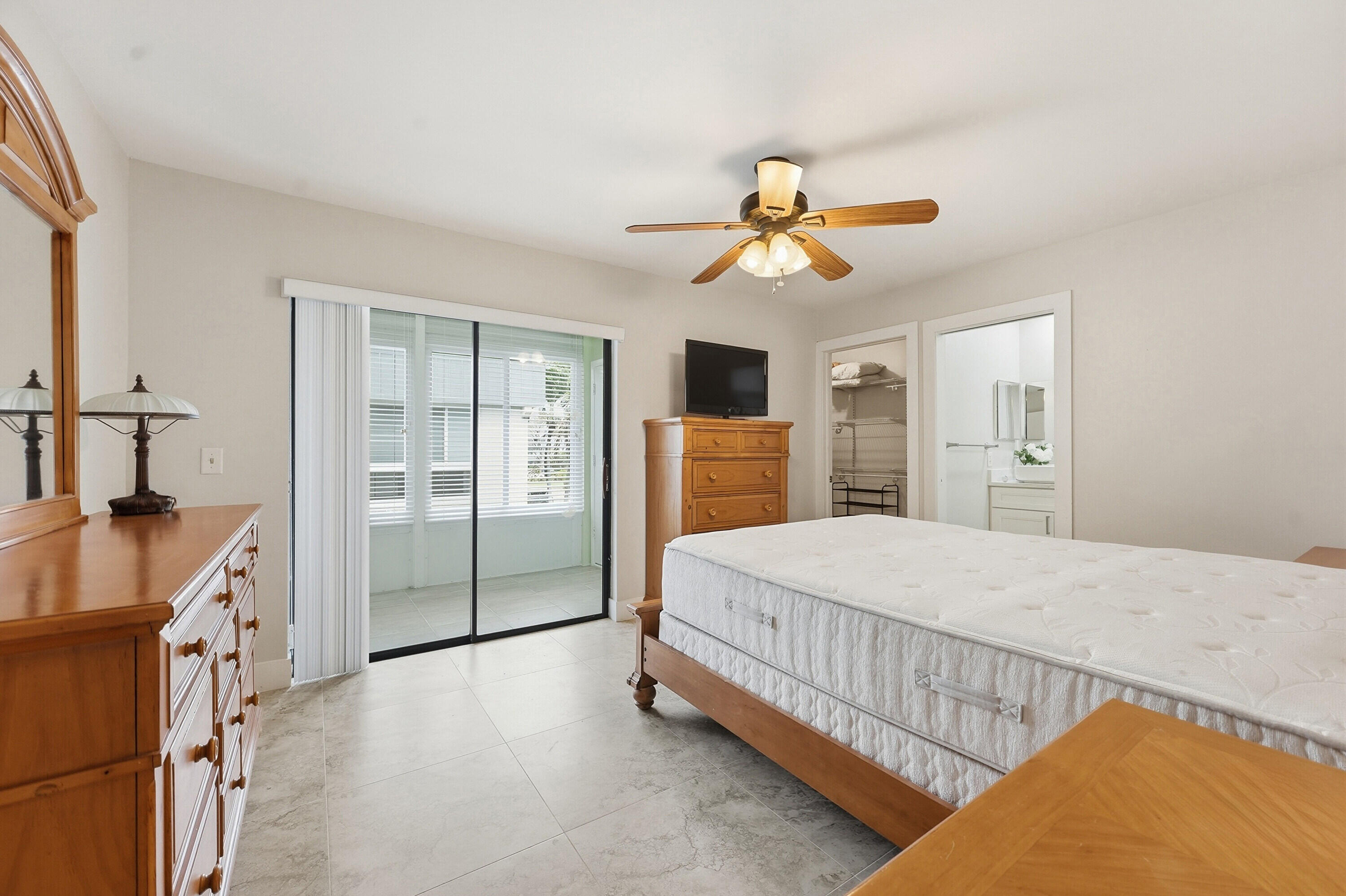 KINGS POINT PIEDMONT CONDOS - Residential