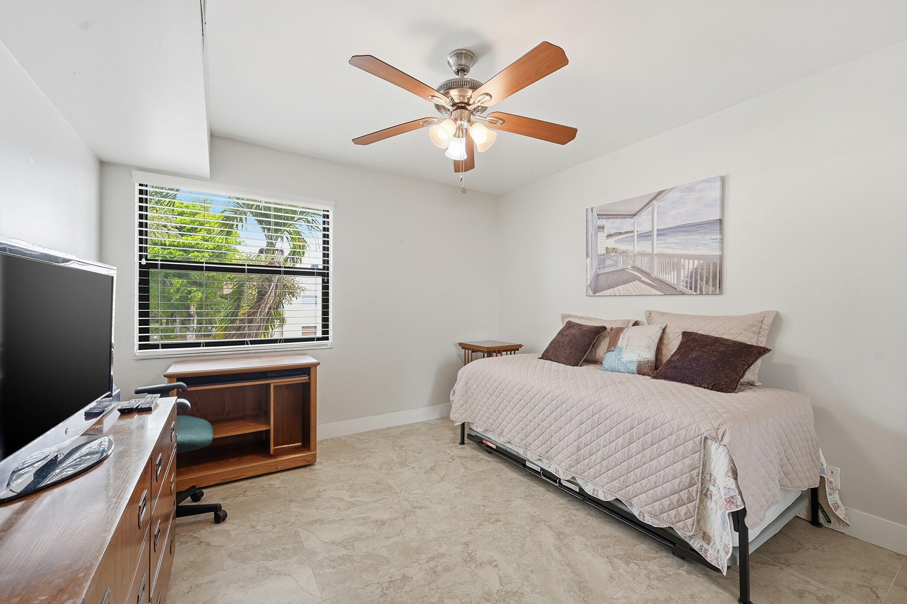 KINGS POINT PIEDMONT CONDOS - Residential