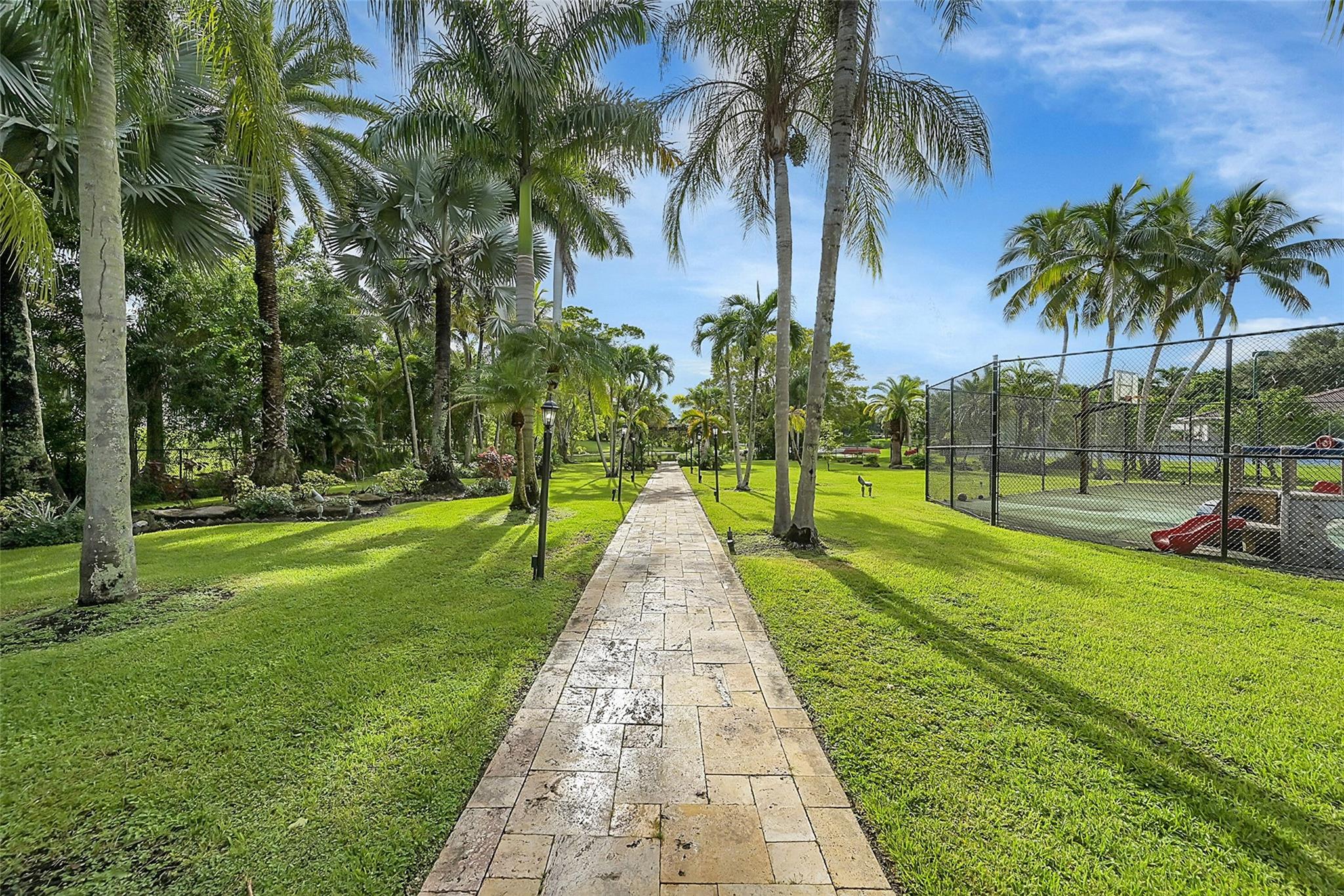 Running Brook Hills 70-23 - Residential Lease