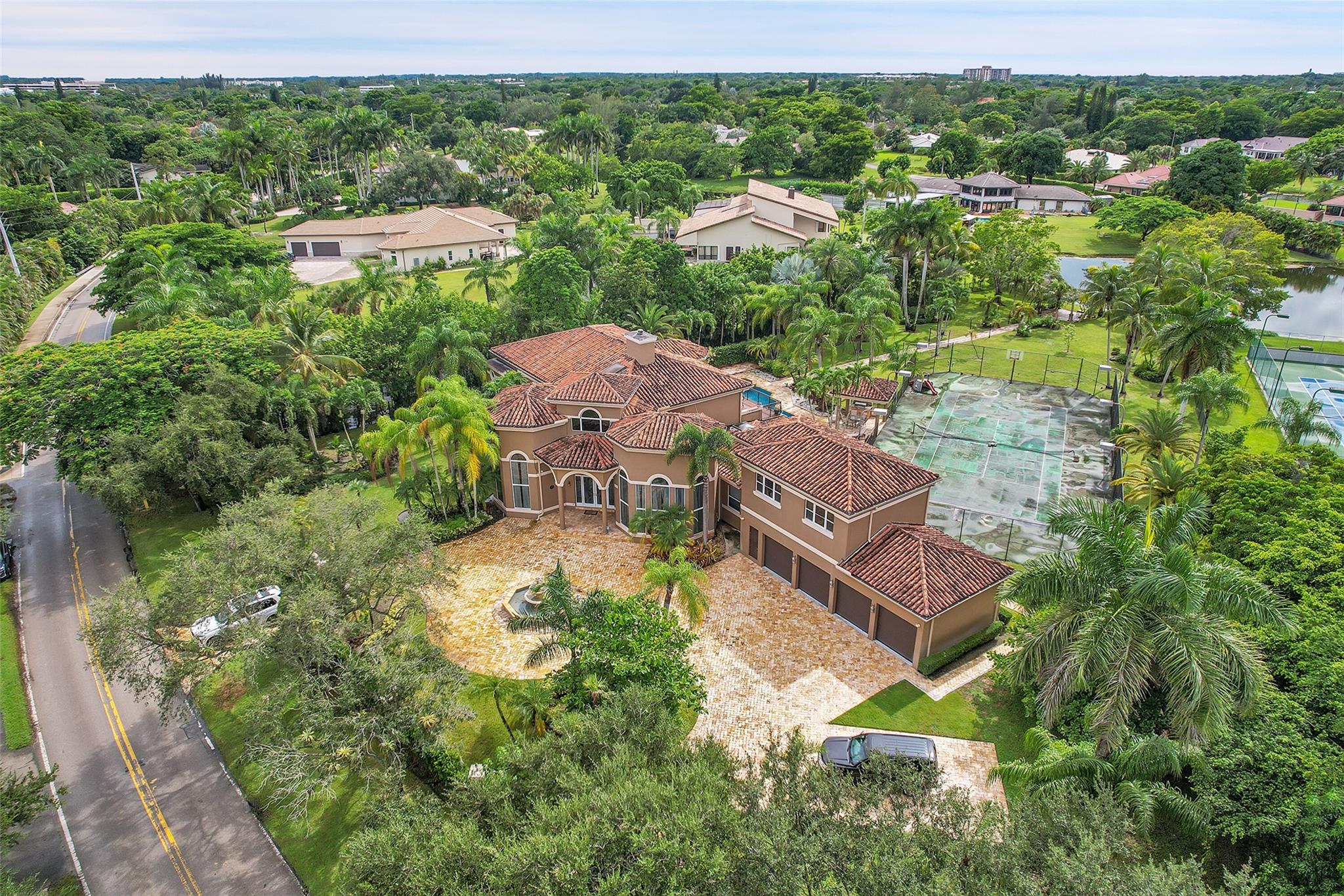 Running Brook Hills 70-23 - Residential Lease