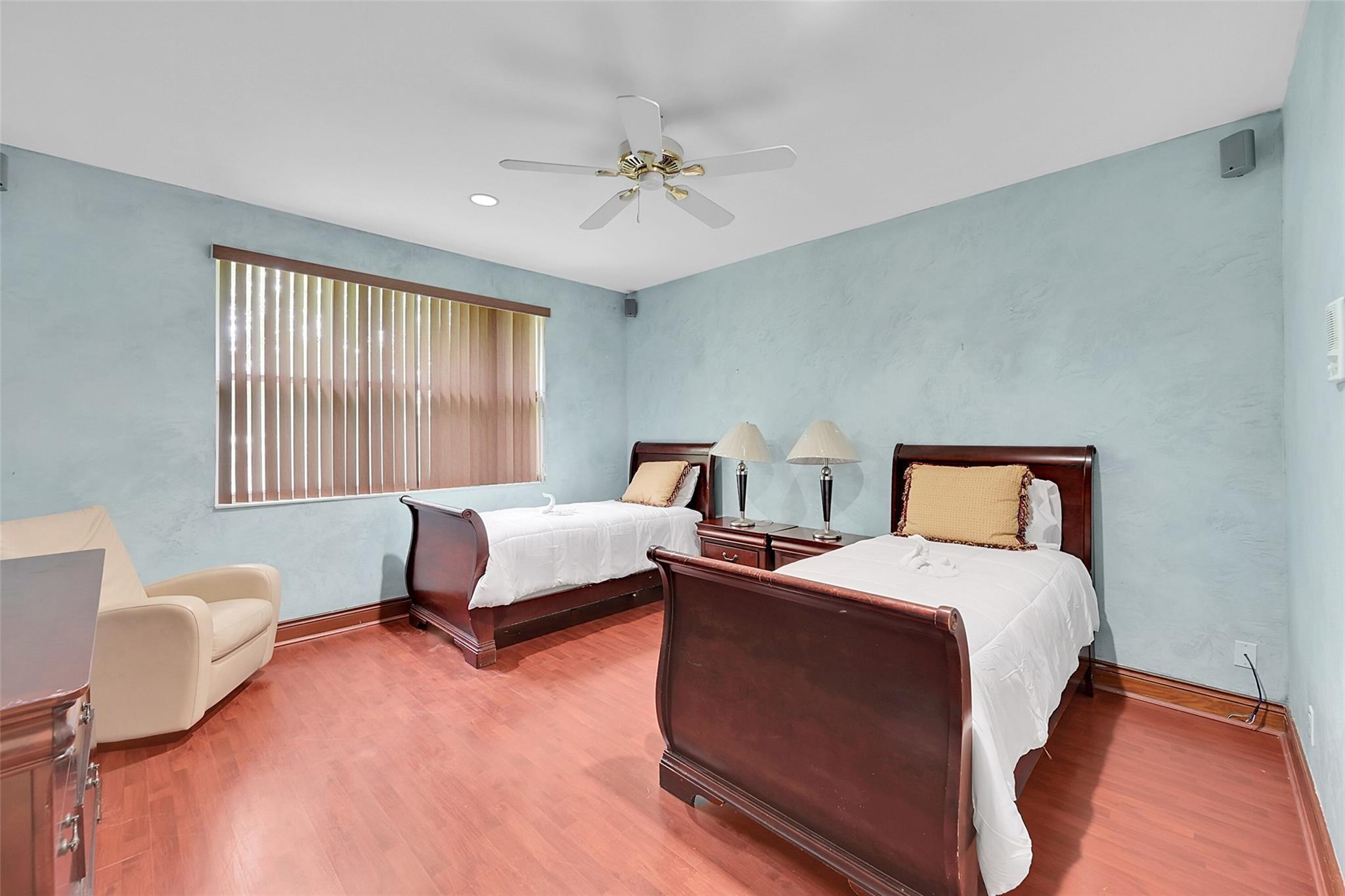 Running Brook Hills 70-23 - Residential Lease