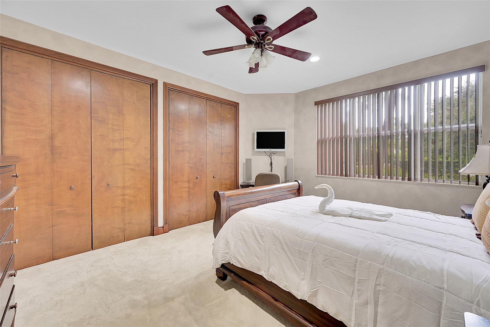 Running Brook Hills 70-23 - Residential Lease