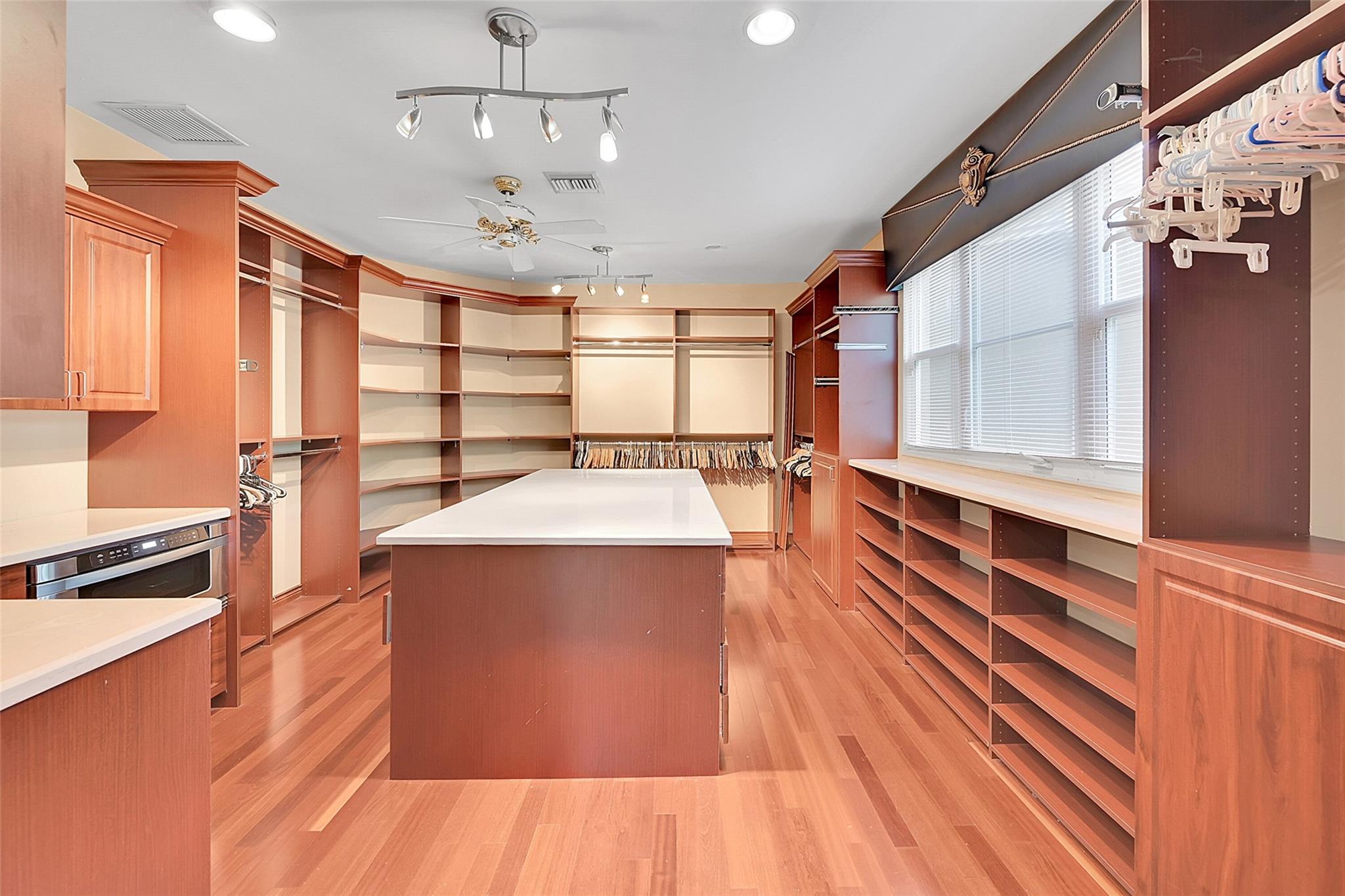 Running Brook Hills 70-23 - Residential Lease