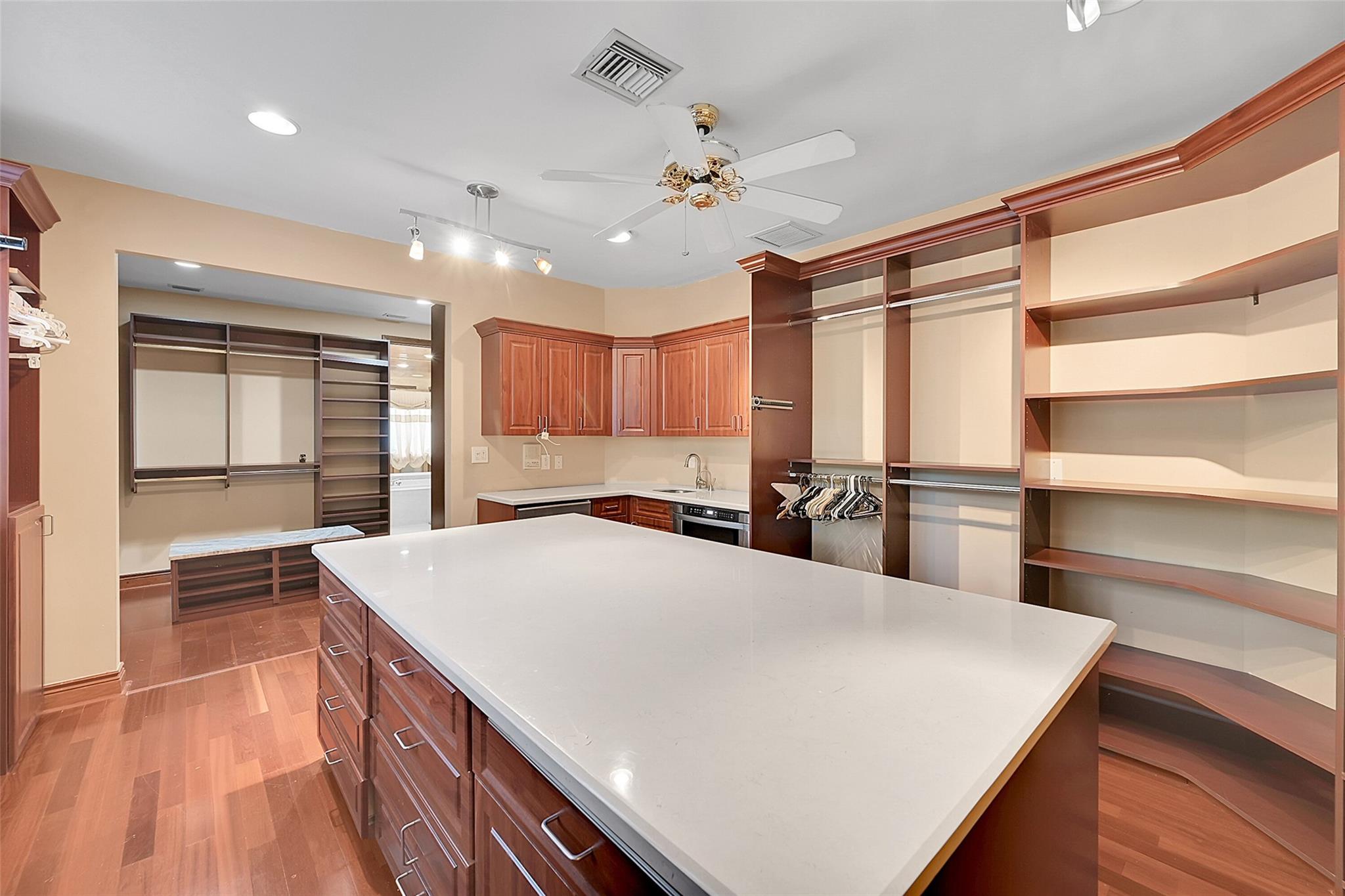 Running Brook Hills 70-23 - Residential Lease