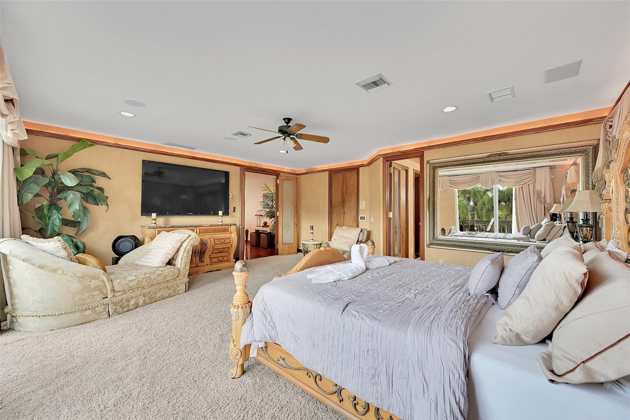 Running Brook Hills 70-23 - Residential Lease