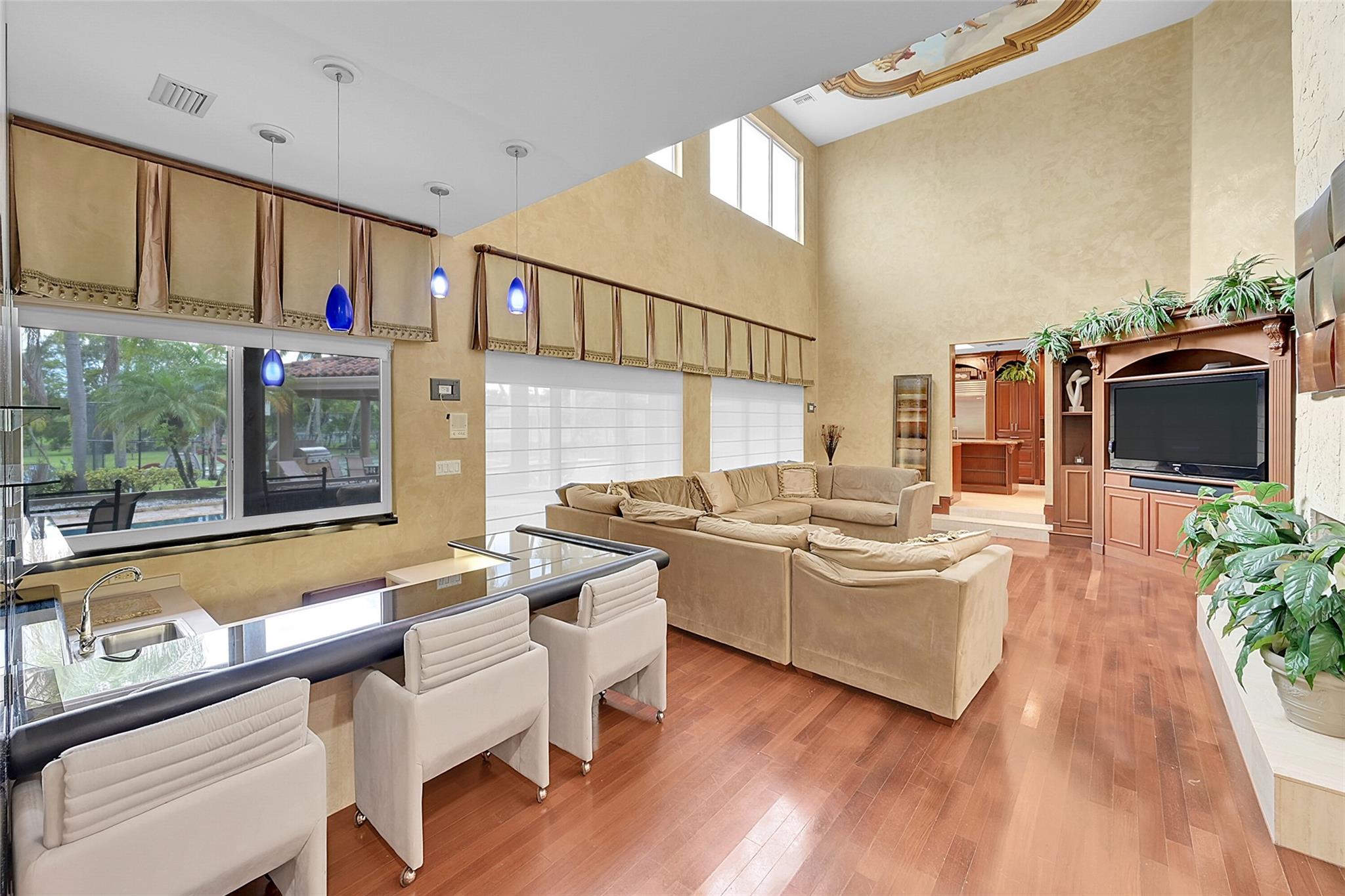 Running Brook Hills 70-23 - Residential Lease