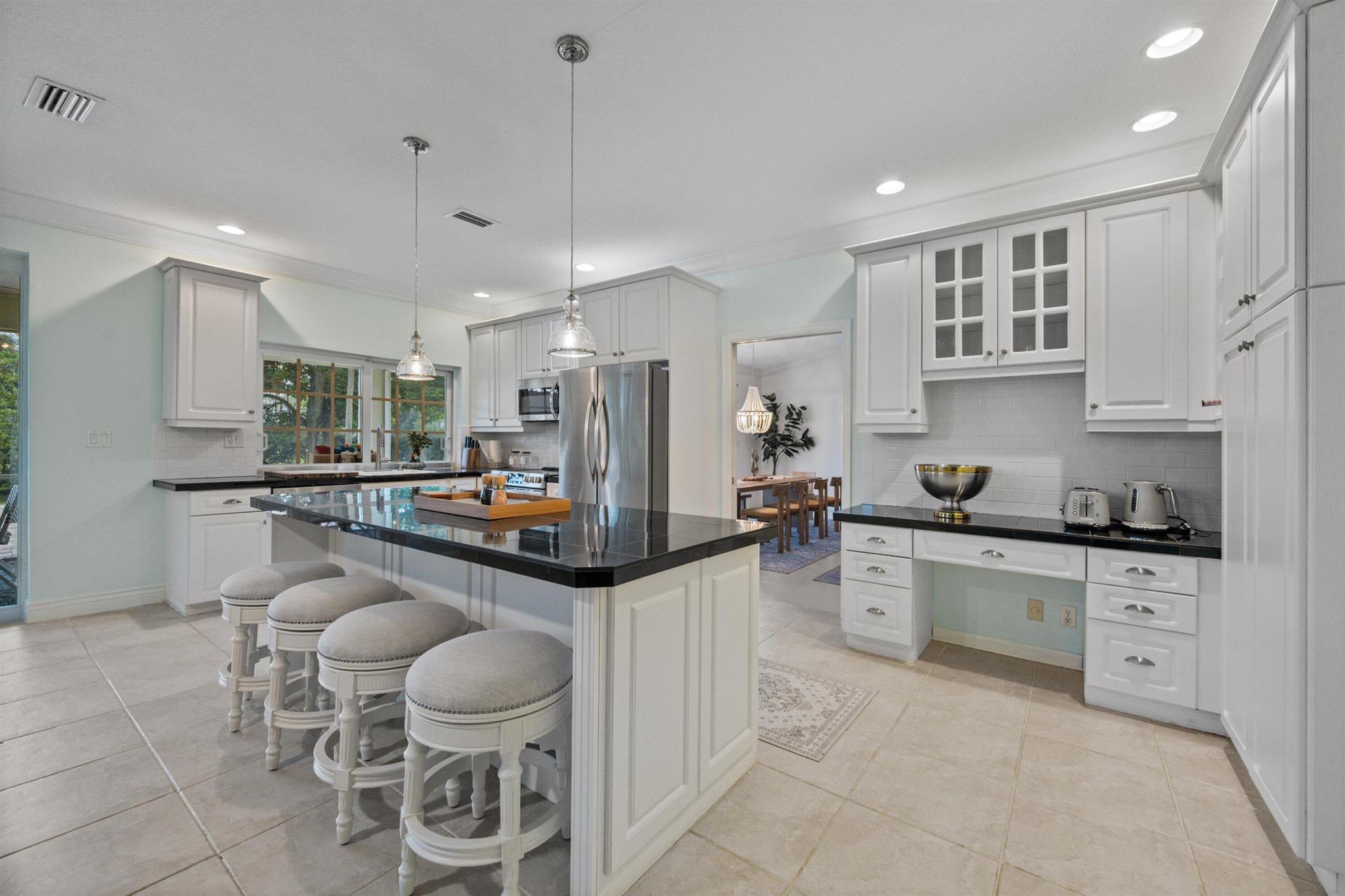 PINEWOOD GROVE OF WELLING - Residential Lease