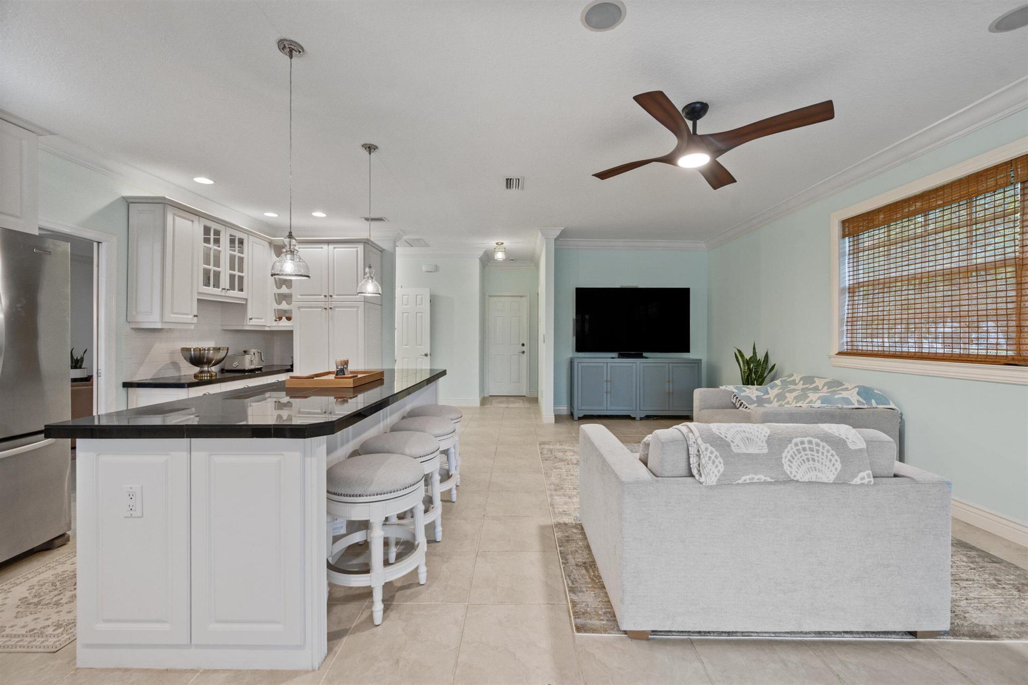 PINEWOOD GROVE OF WELLING - Residential Lease