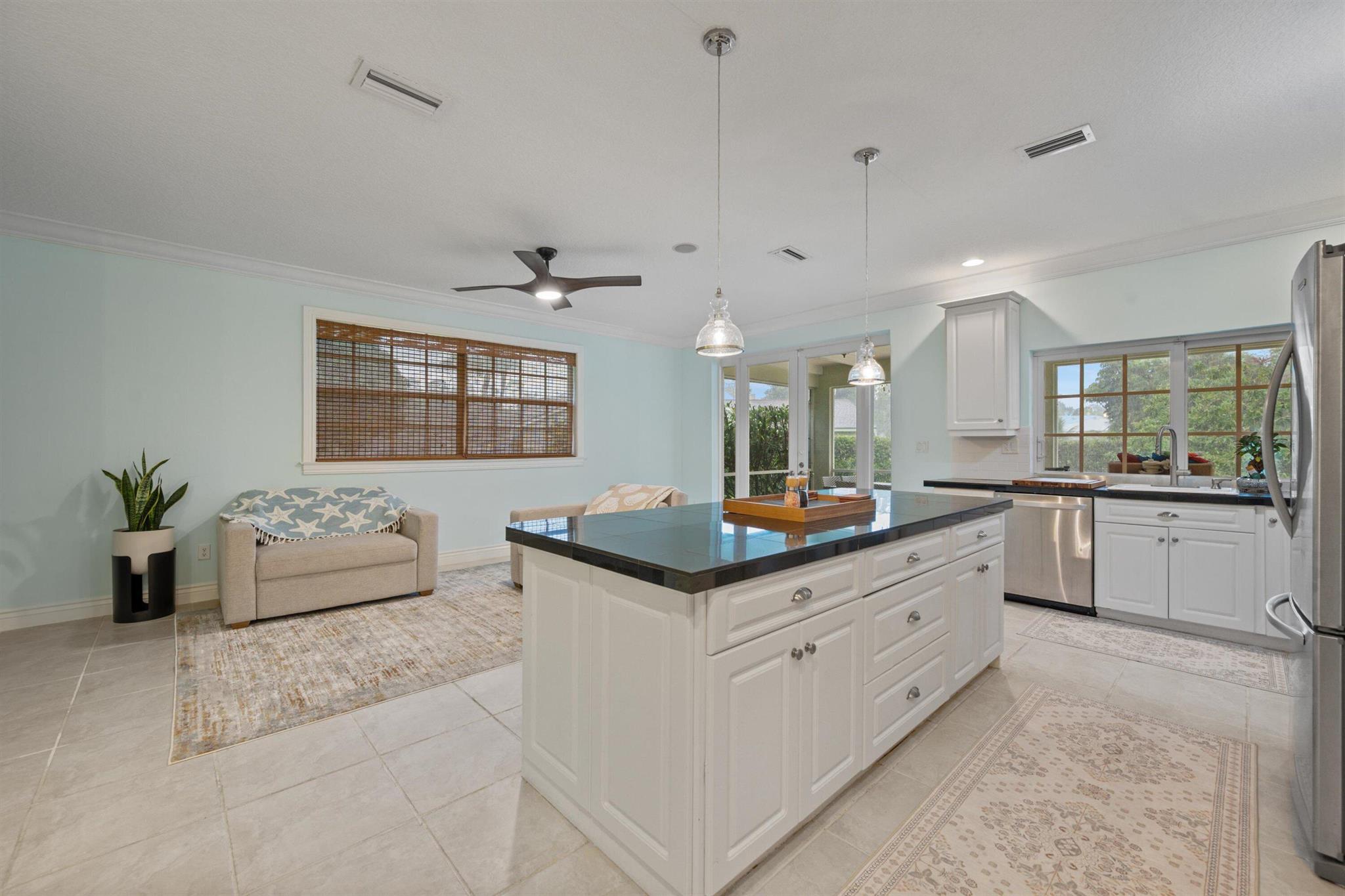 PINEWOOD GROVE OF WELLING - Residential Lease