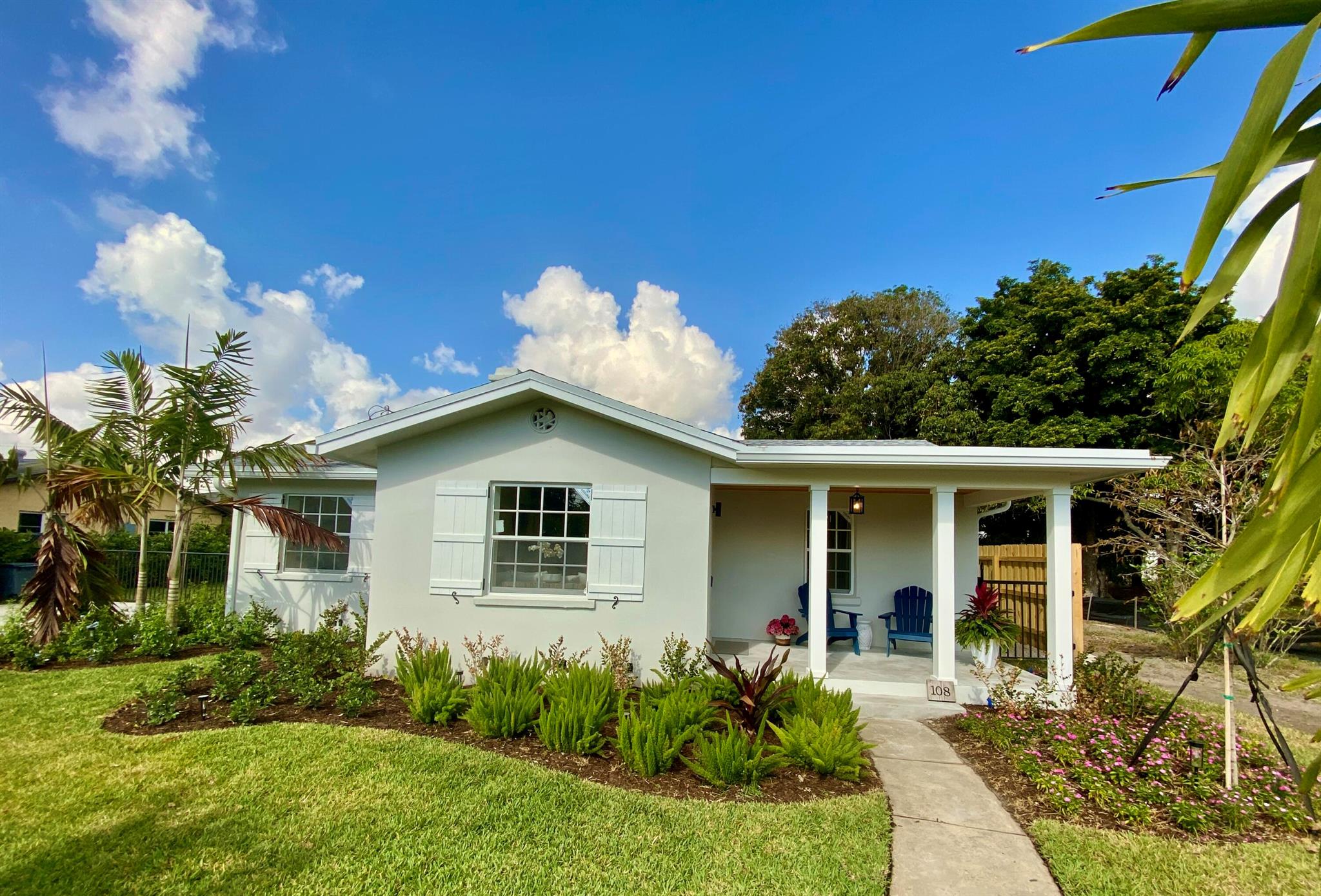 108 NW 4th Avenue