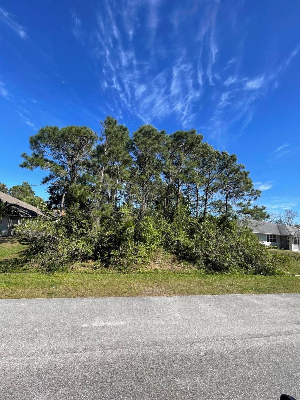 Photo of 6447 NW Fontana Street, Port Saint Lucie, FL 34986 (MLS # R11071610)