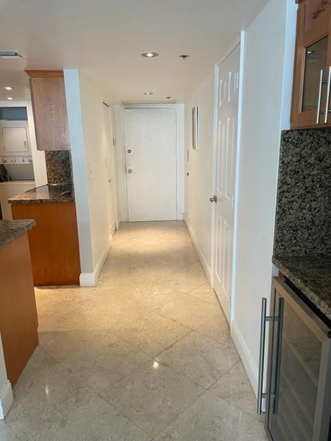 Venetia Condo - Residential Lease