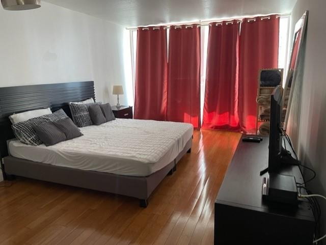 Venetia Condo - Residential Lease