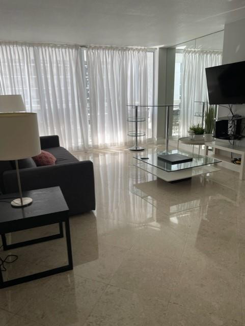 Venetia Condo - Residential Lease