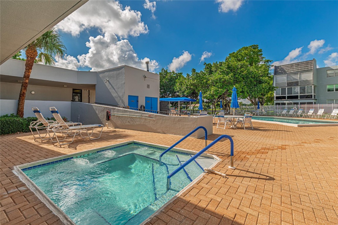 Lime Bay - Residential