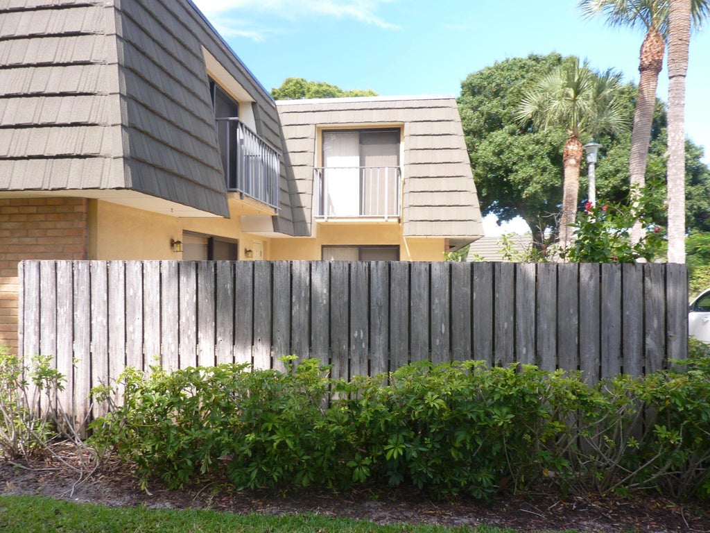 Photo of 3203 32nd Way, West Palm Beach, FL 33407 (MLS # B26058394)