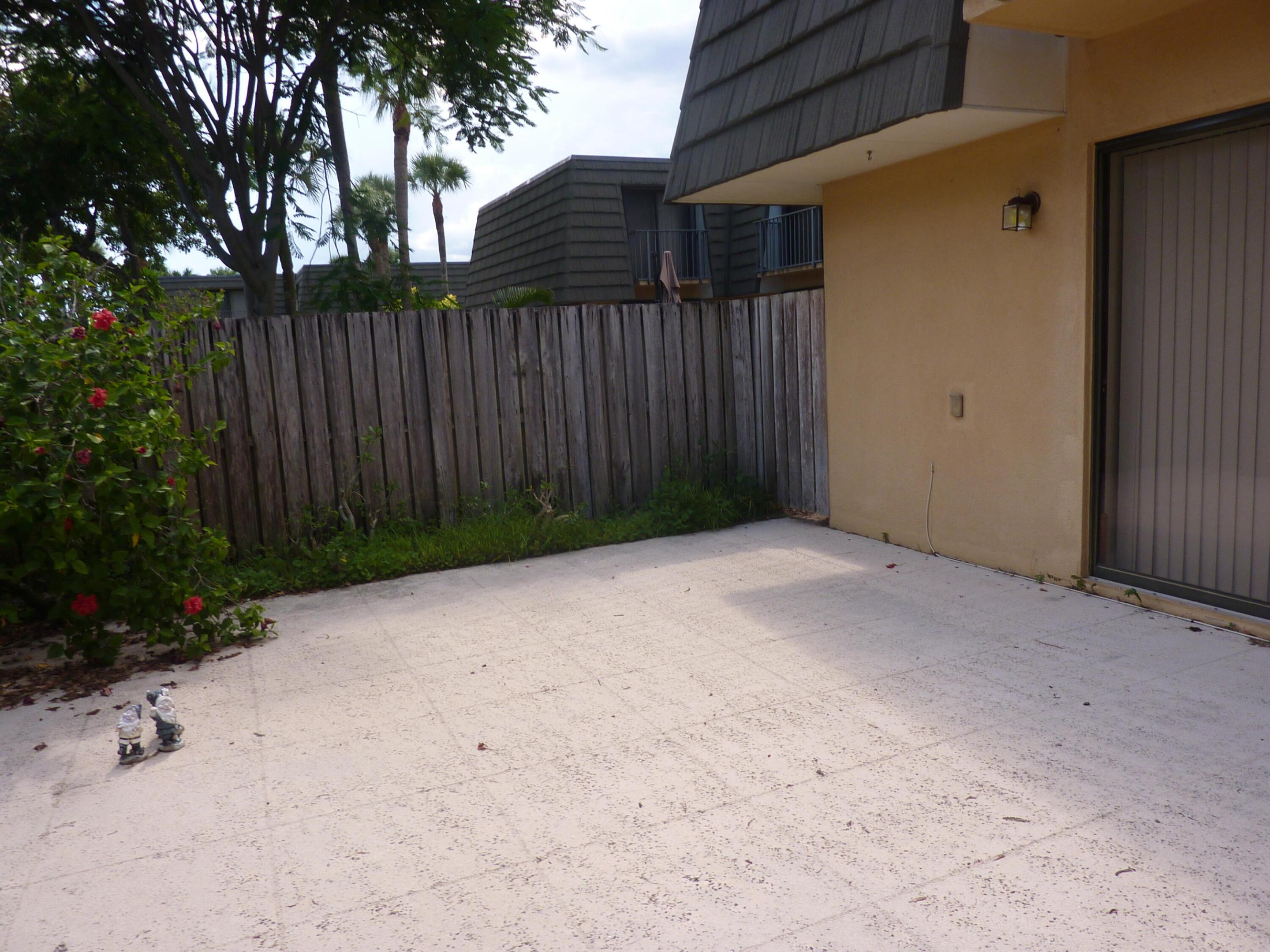 3203 32nd Way