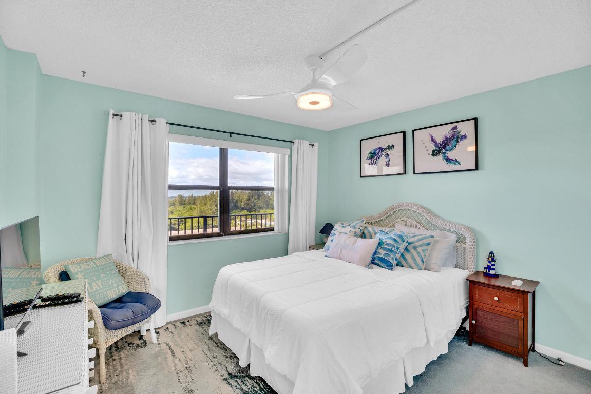 OCEAN HARBOUR SOUTH CONDOMINIUM - Residential