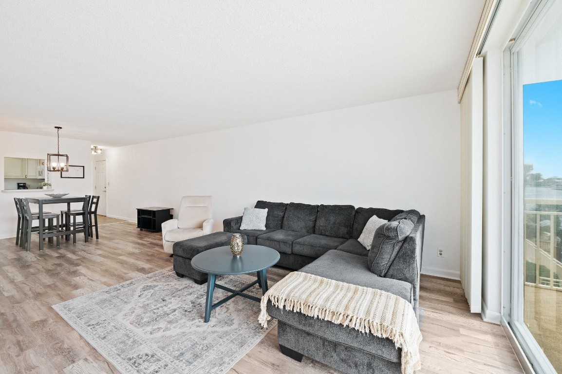 Hillsboro Le baron - Residential