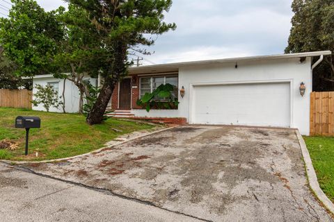 A home in Lake Worth Beach