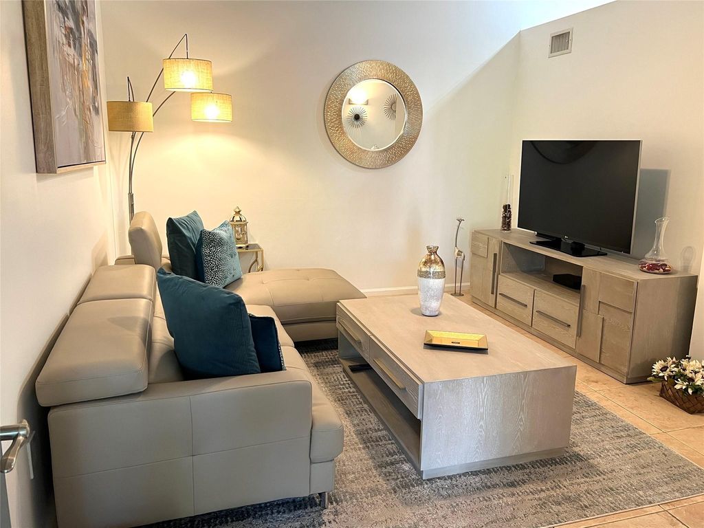 Photo of 1125 Crystal Way #F, Delray Beach, FL 33444 (MLS # F10519240)