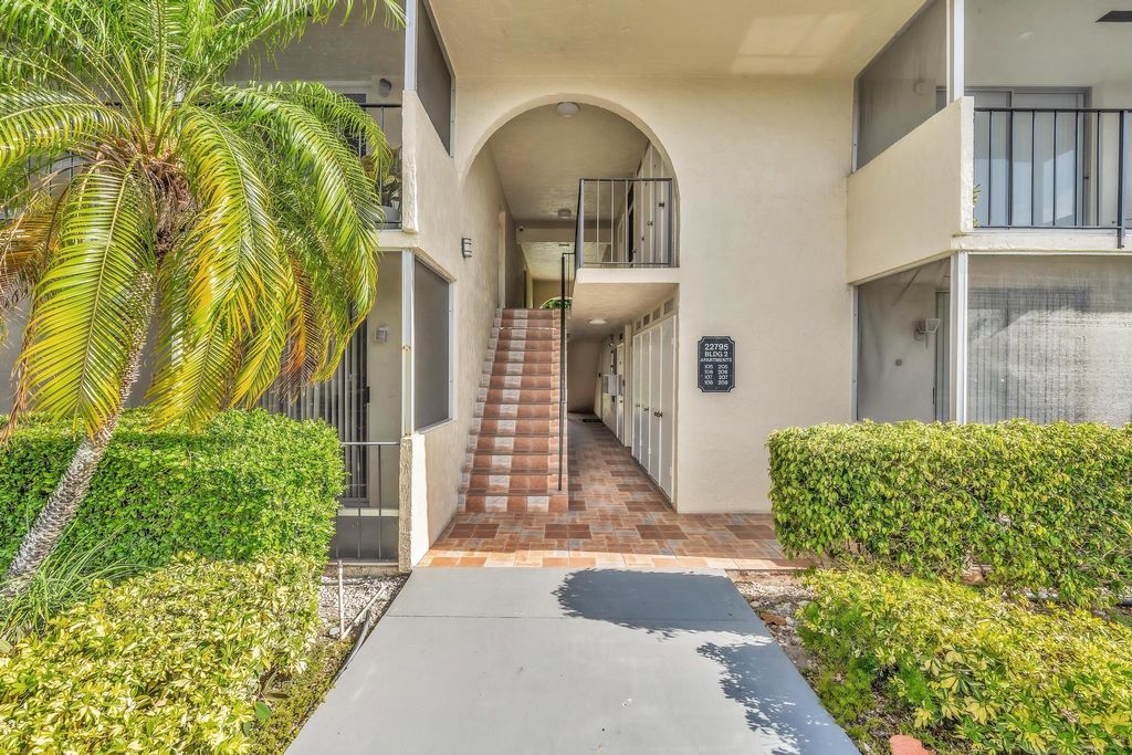 Photo of 22795 SW 66th Avenue #106, Boca Raton, FL 33428 (MLS # R11083313)