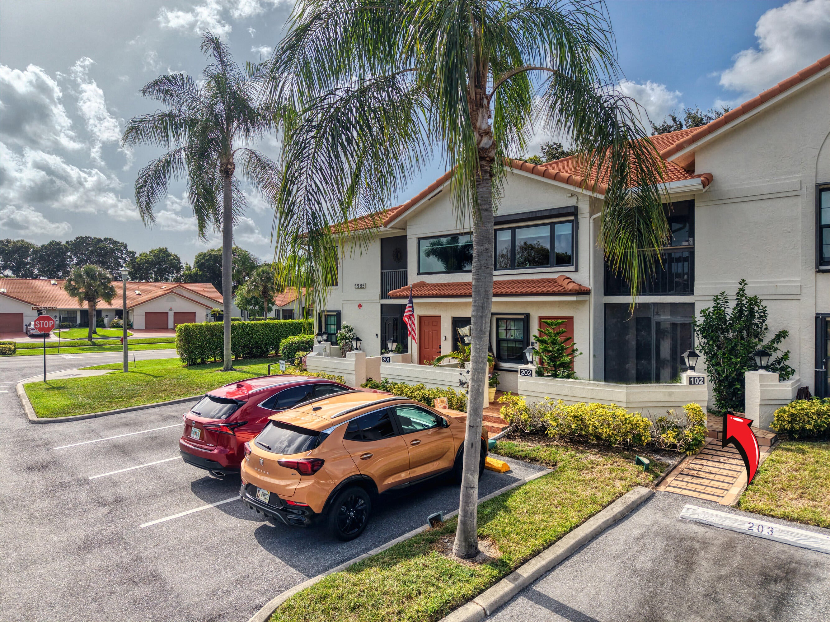 5585 Munsel Lane 102